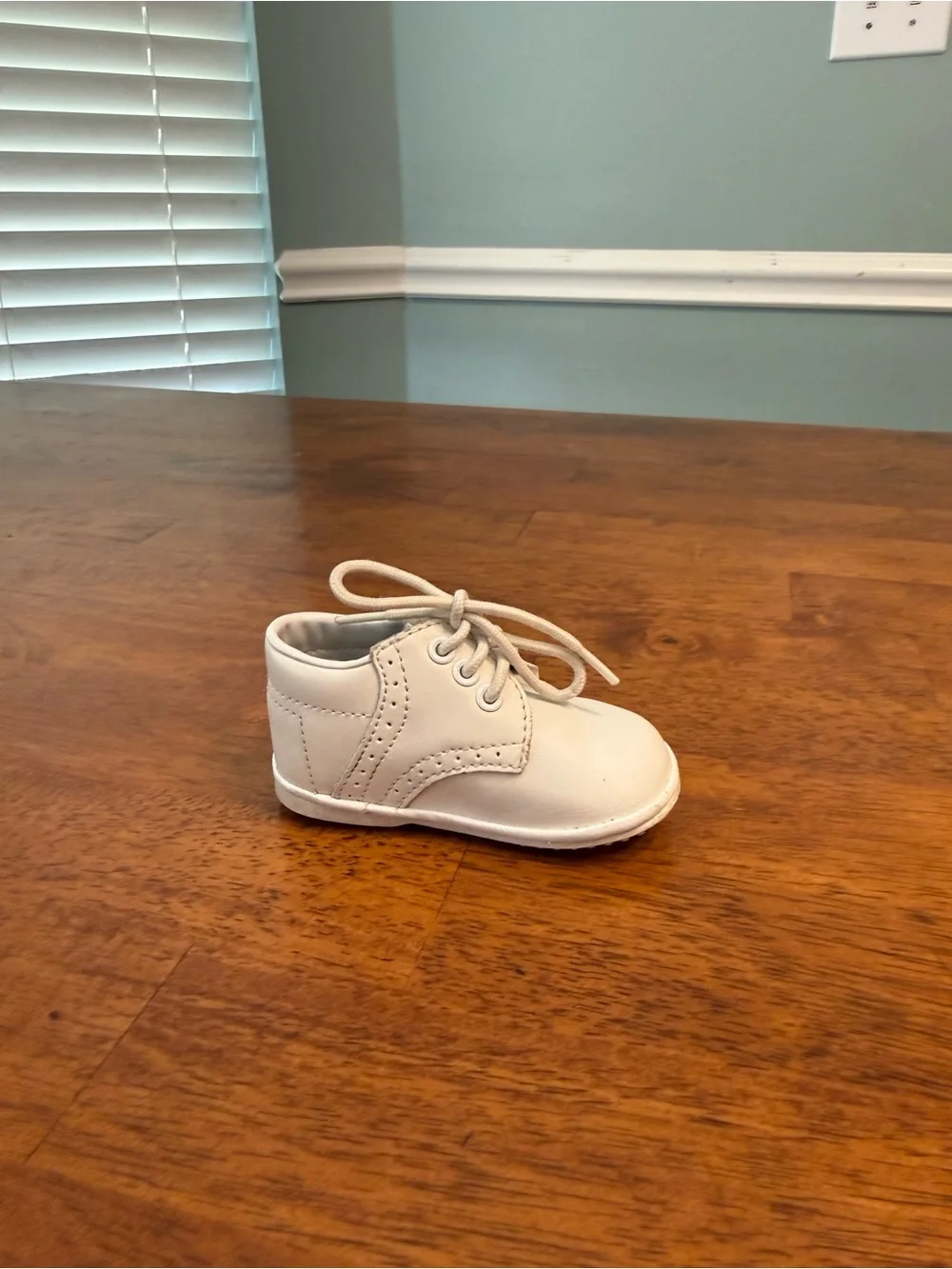 L'Amour Angel James White Leather High Top Lace Up Oxford Baby Walking Shoes 2